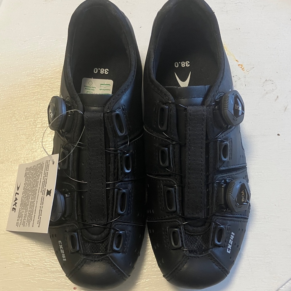 Women's Black Cycling Sneakers